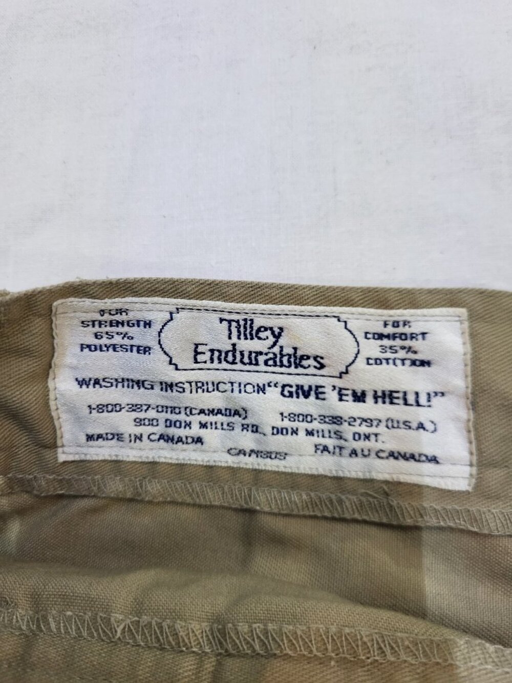 Vintage Tilley Endurables Tan Khaki Pleated Travel Pants Made In Canada Size 33 - Picture 6 of 11